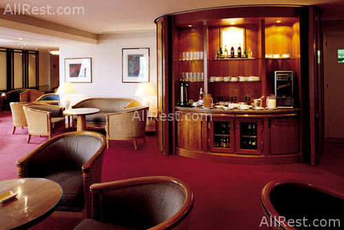 Hotel Le Meridien Etoile 27